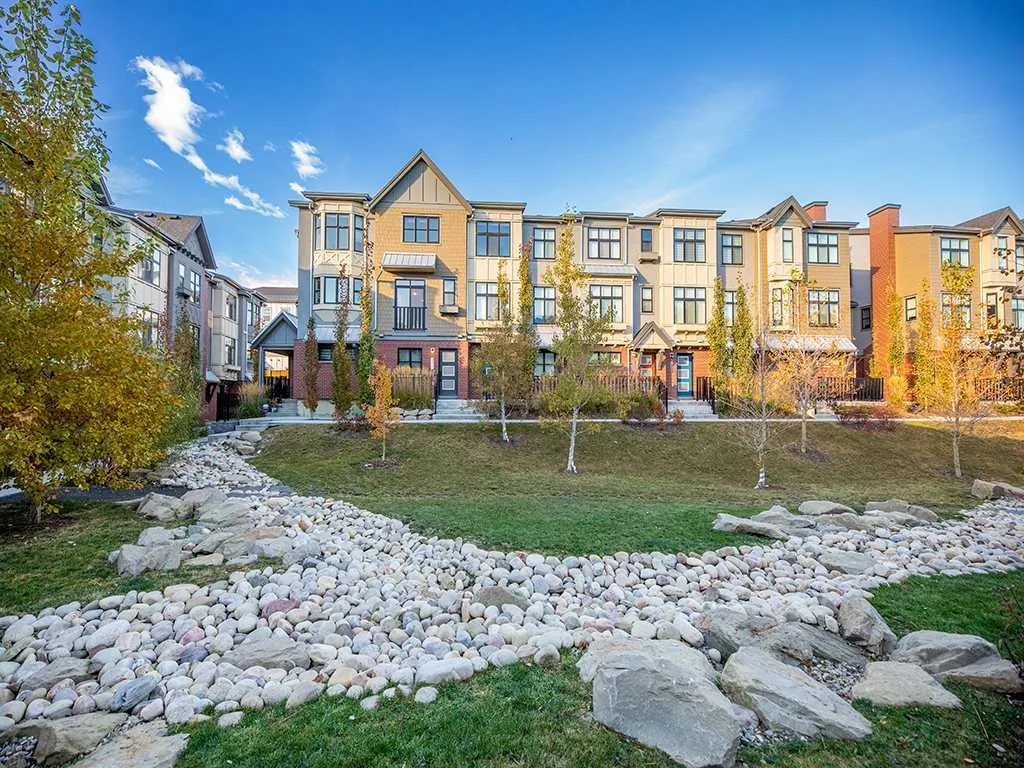 25 Spring Willow Close SW