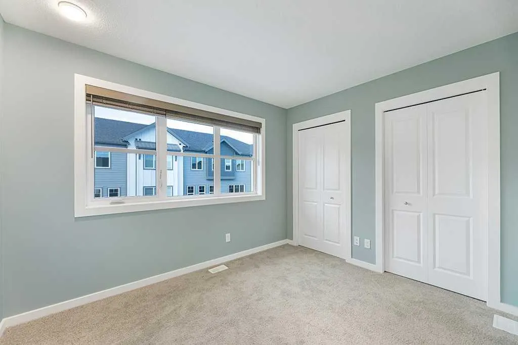25 Spring Willow Close SW
