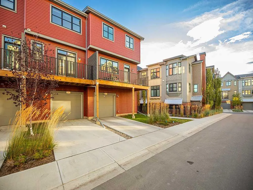 25 Spring Willow Close SW