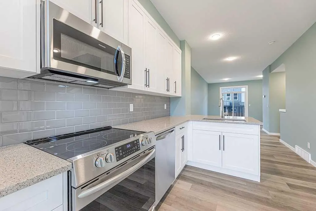 25 Spring Willow Close SW