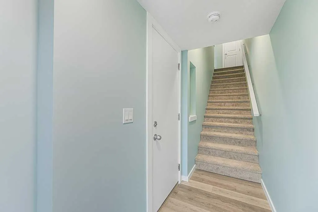 25 Spring Willow Close SW