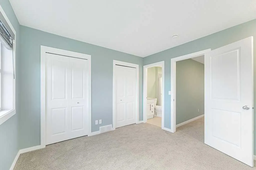 25 Spring Willow Close SW
