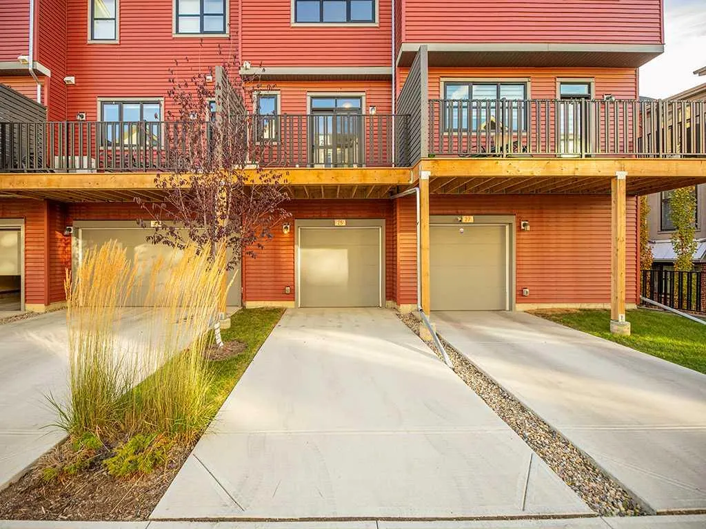 25 Spring Willow Close SW