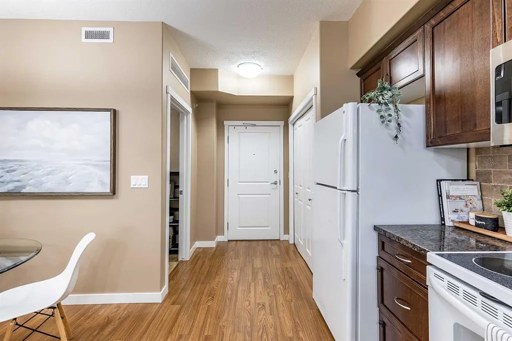 19 Terrace View NE, #501