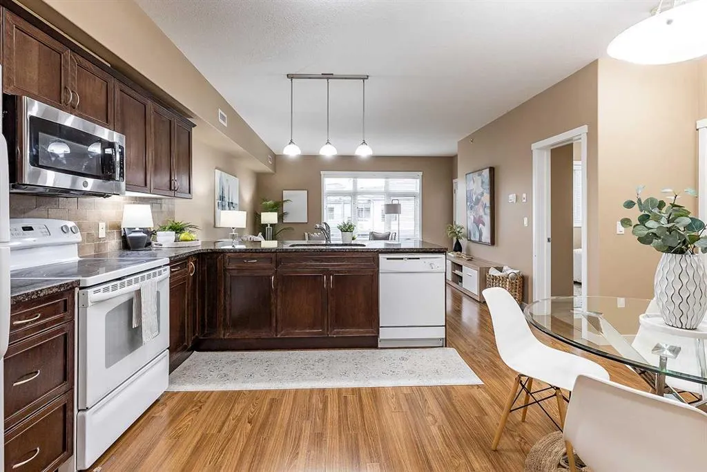 19 Terrace View NE, #501