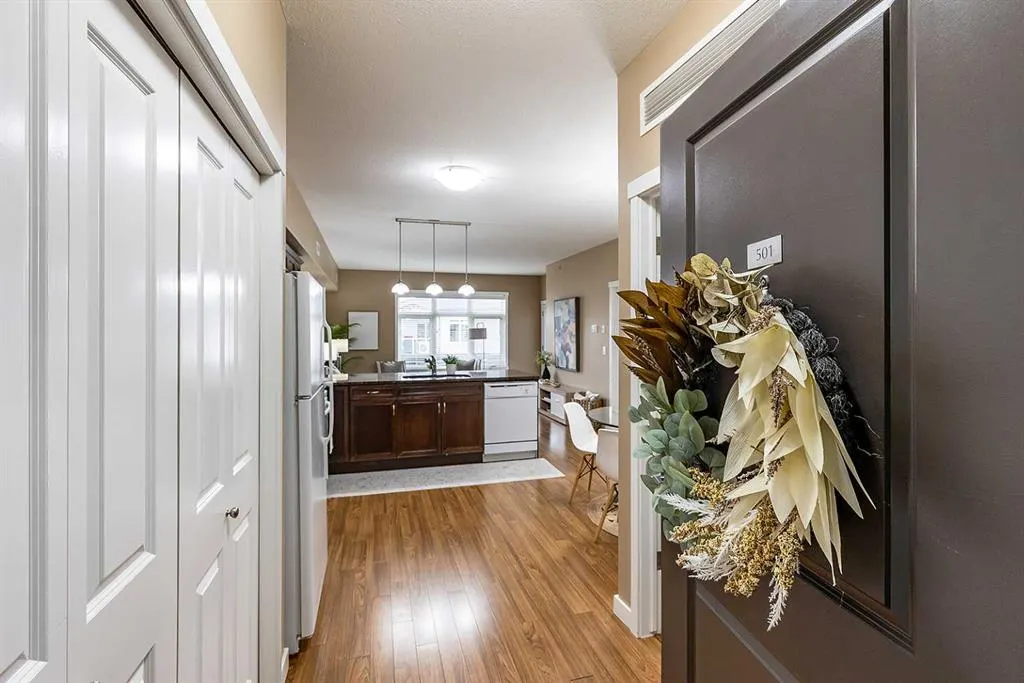 19 Terrace View NE, #501