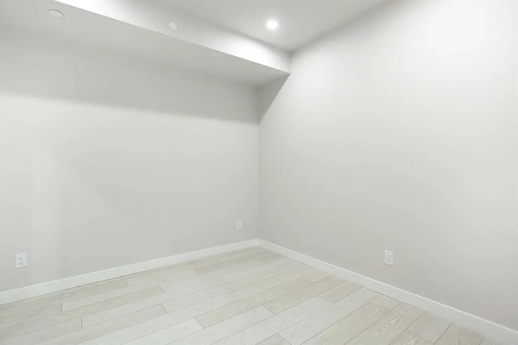 110 18A Street NW, #714