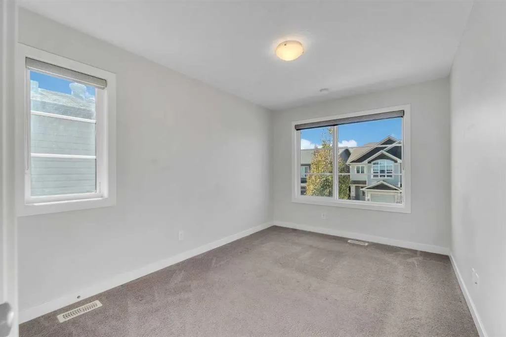 34 Sage Bluff Heights NW