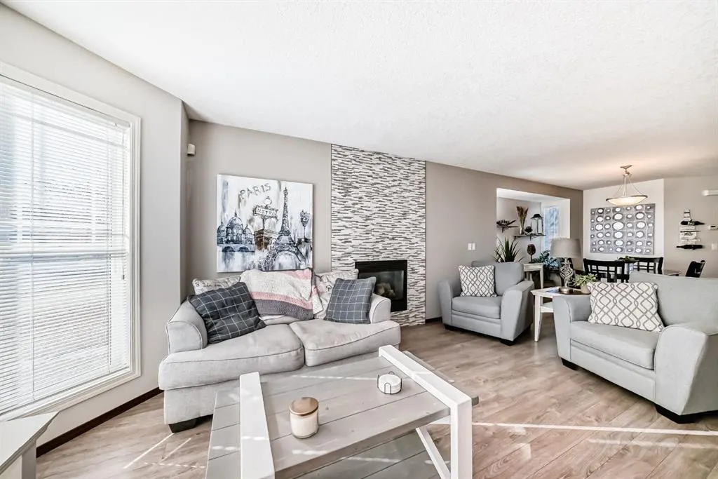 66 Cranberry Place SE