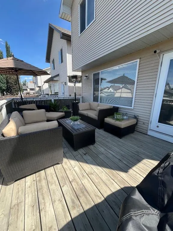 66 Cranberry Place SE