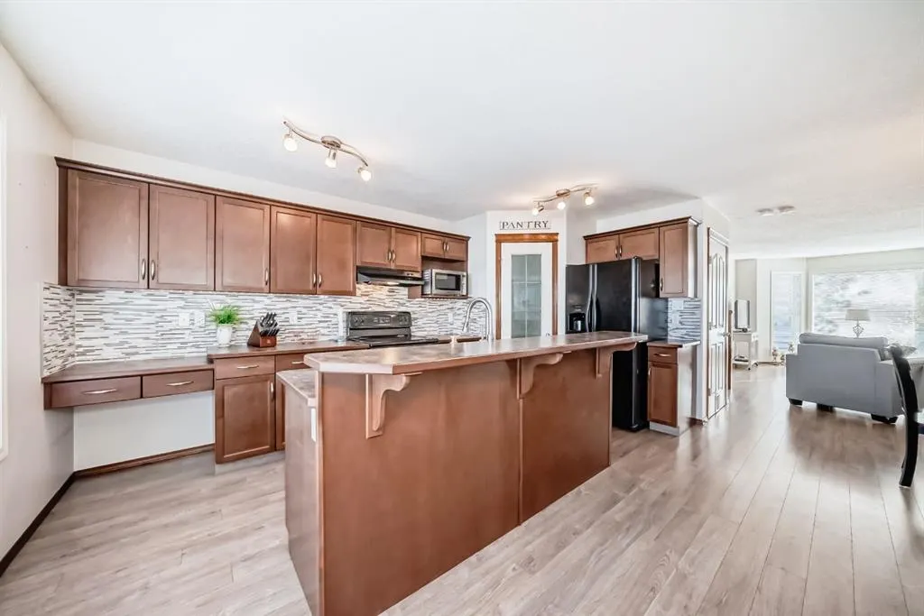 66 Cranberry Place SE