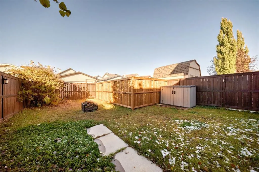 66 Cranberry Place SE