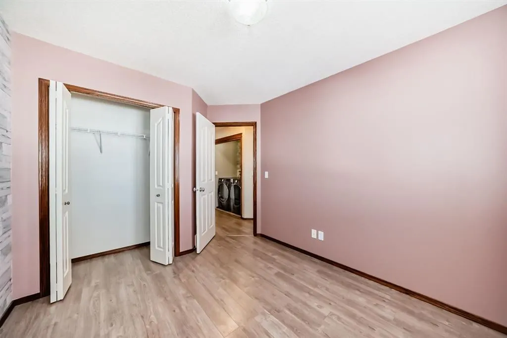 66 Cranberry Place SE