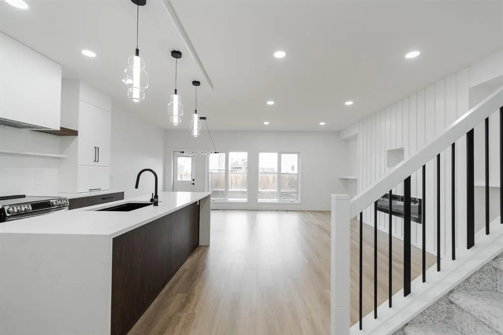 123 Athabasca Crescent