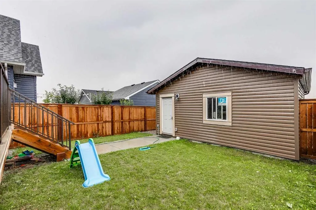 1037 Chinook Gate Heath SW