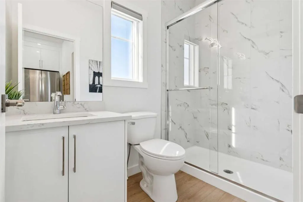 95 Saddlecrest Circle NE, #102