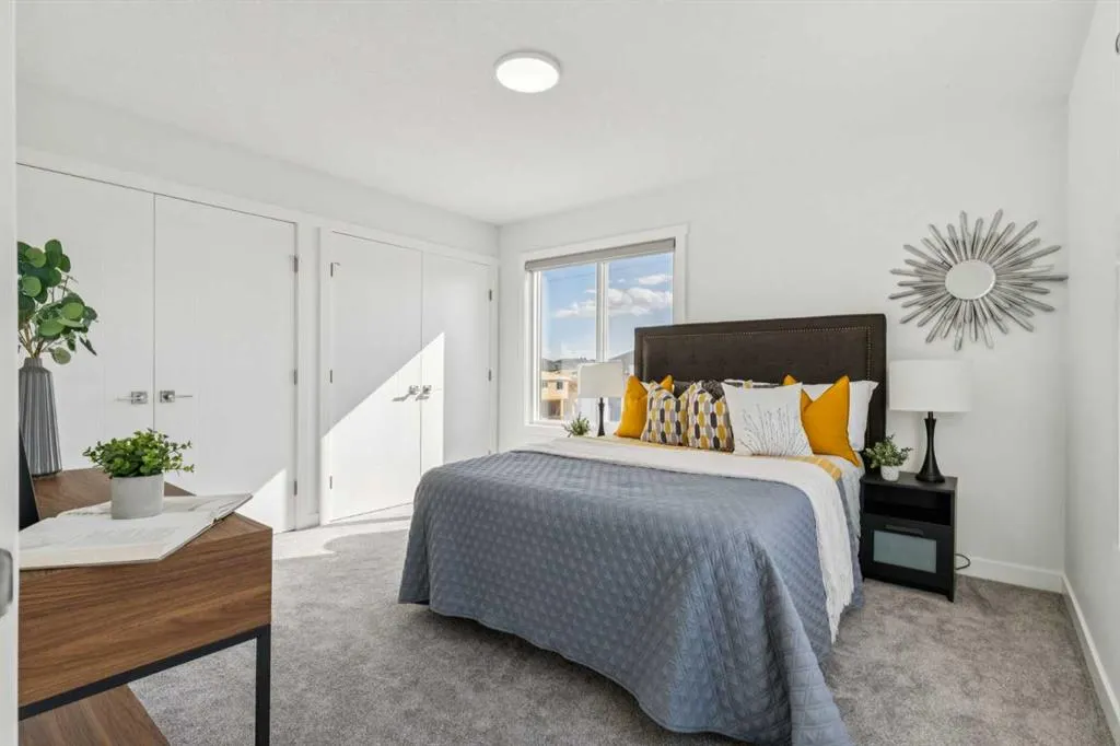 95 Saddlecrest Circle NE, #102