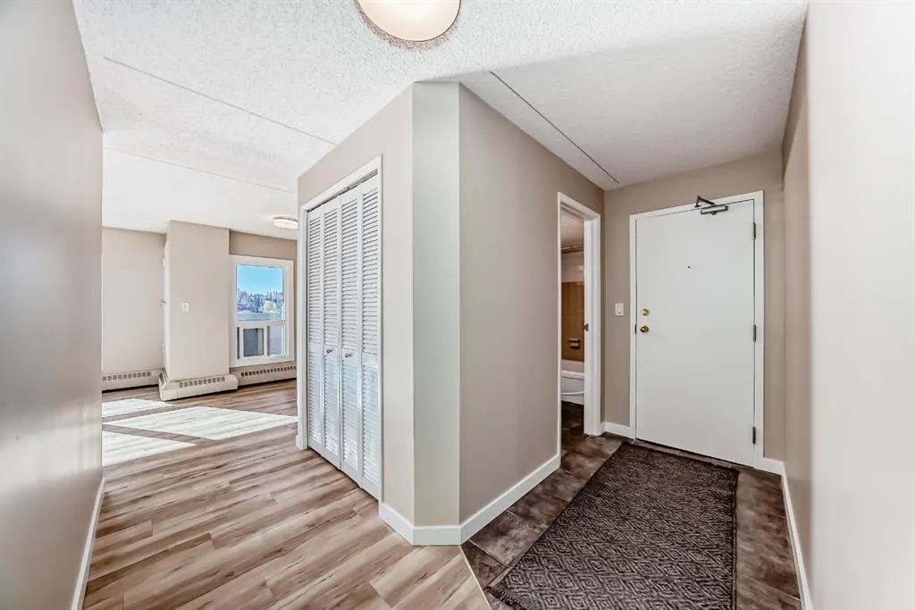1414 12 Street SW, #605