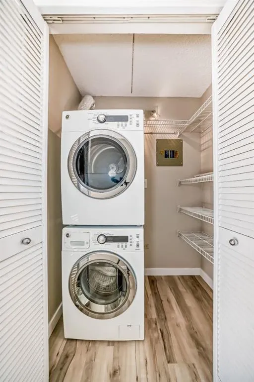 1414 12 Street SW, #605