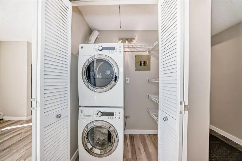 1414 12 Street SW, #605