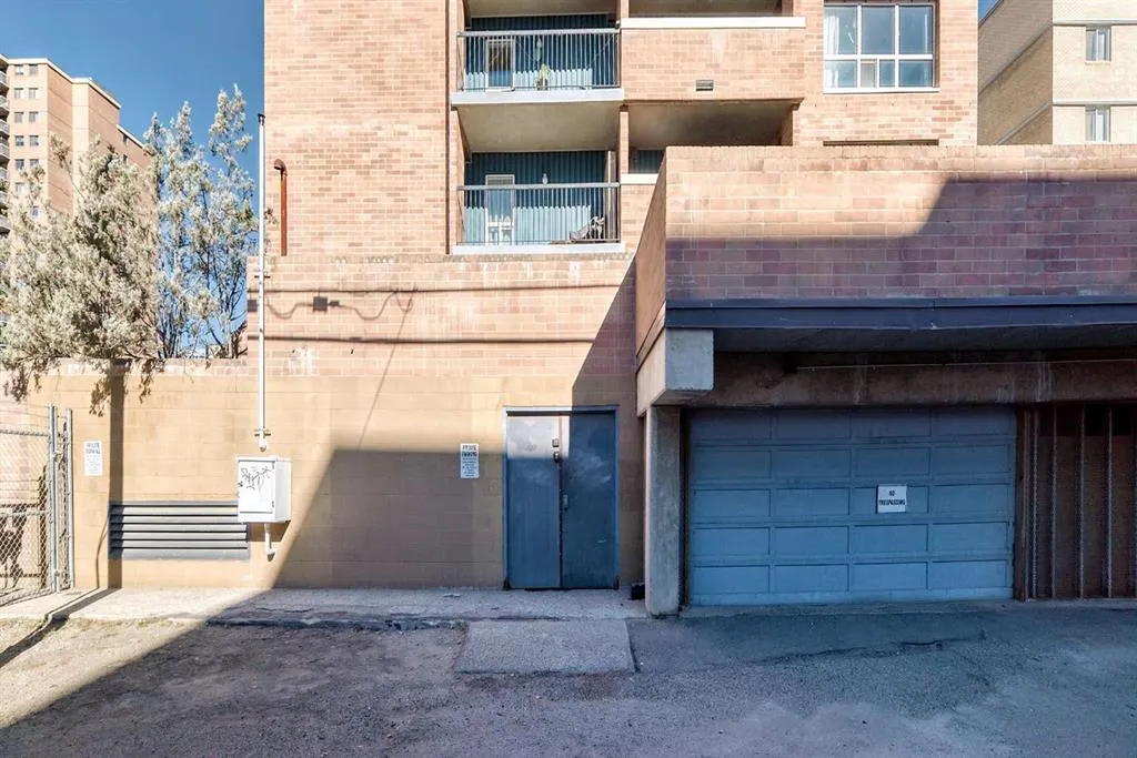 1414 12 Street SW, #605