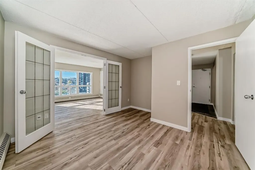 1414 12 Street SW, #605