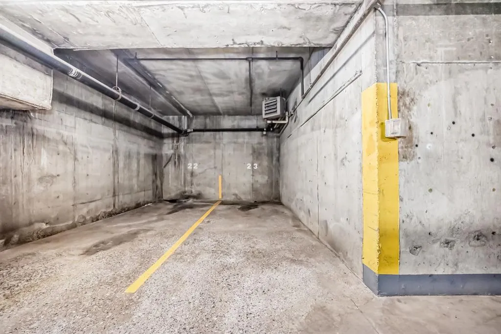 1414 12 Street SW, #605