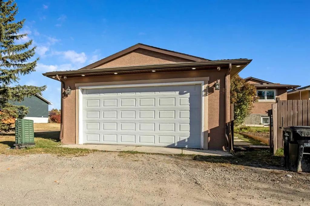 123 Pinemill Way NE