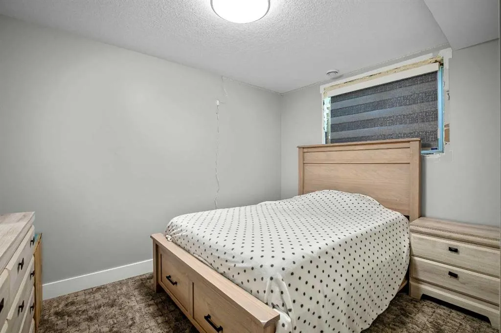 123 Pinemill Way NE