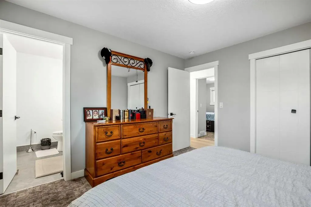 123 Pinemill Way NE