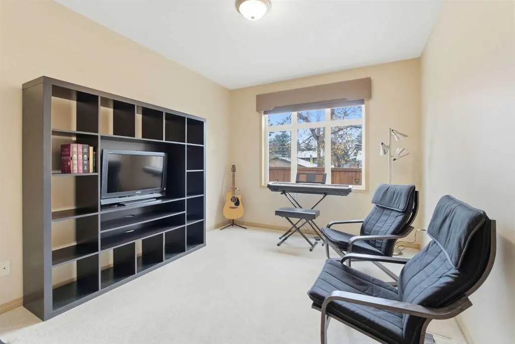 Lake Fraser Court SE, #3107