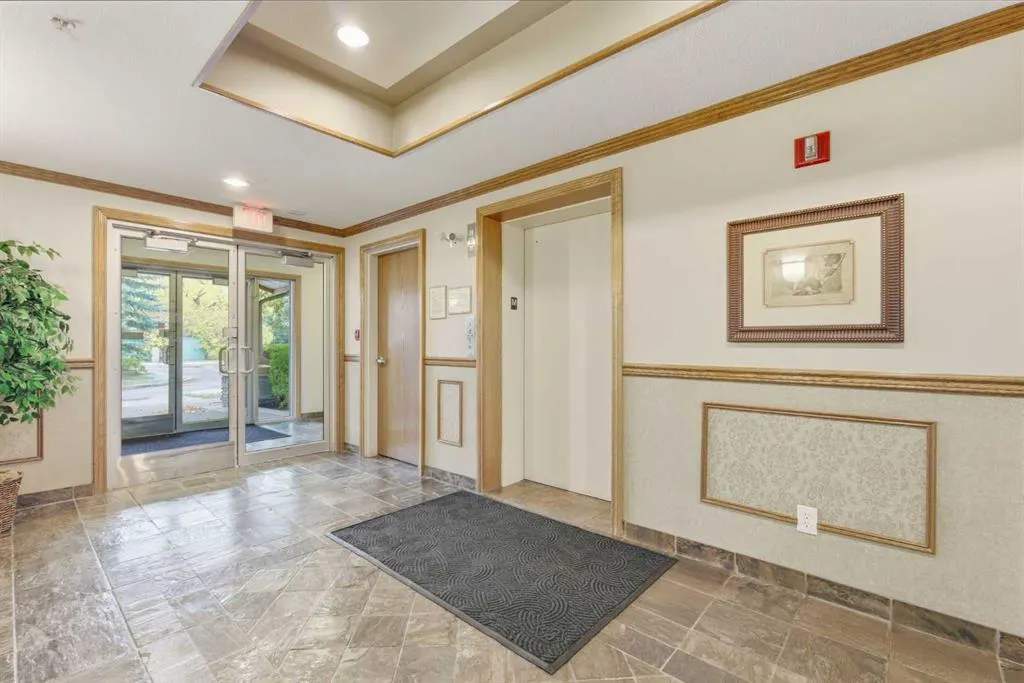 Lake Fraser Court SE, #3107