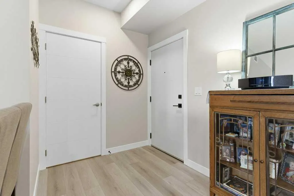 100 Banister Drive, #1107