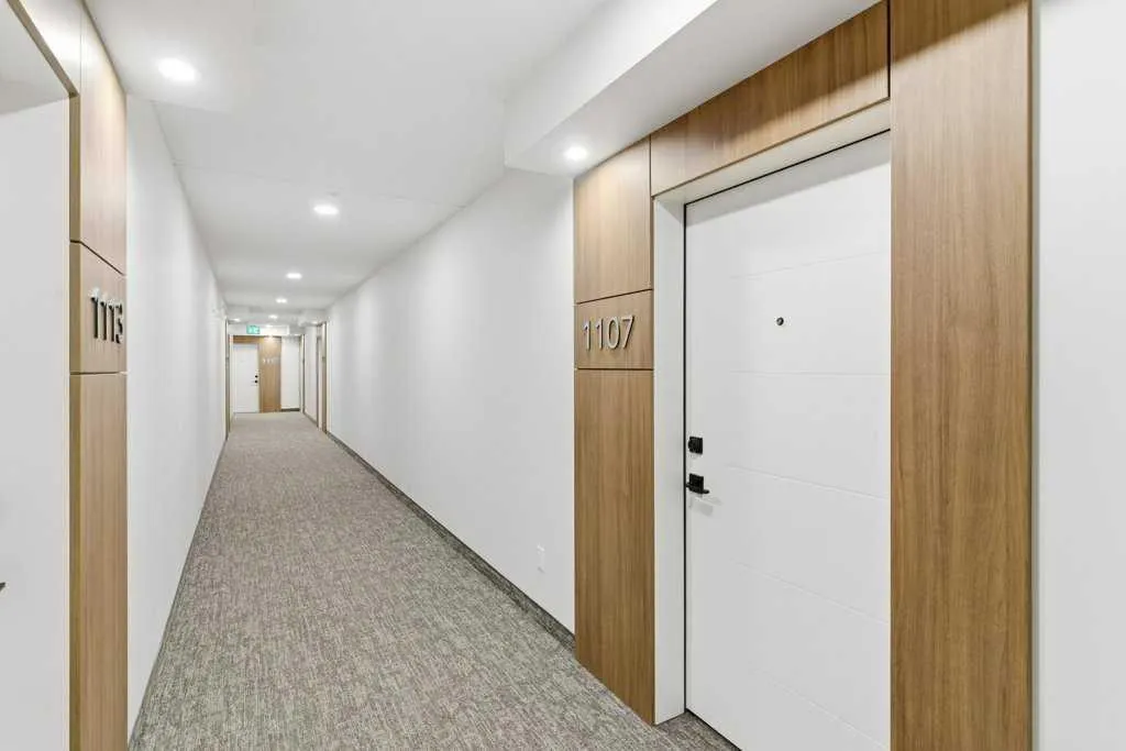 100 Banister Drive, #1107