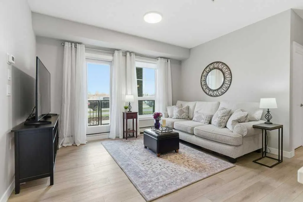 100 Banister Drive, #1107