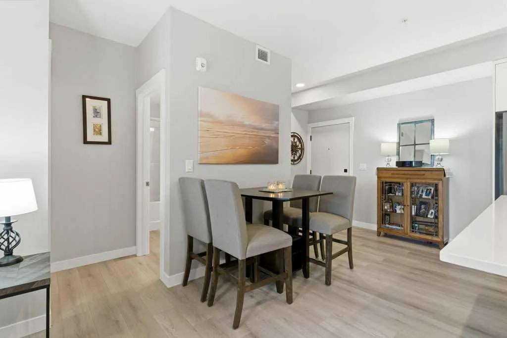 100 Banister Drive, #1107