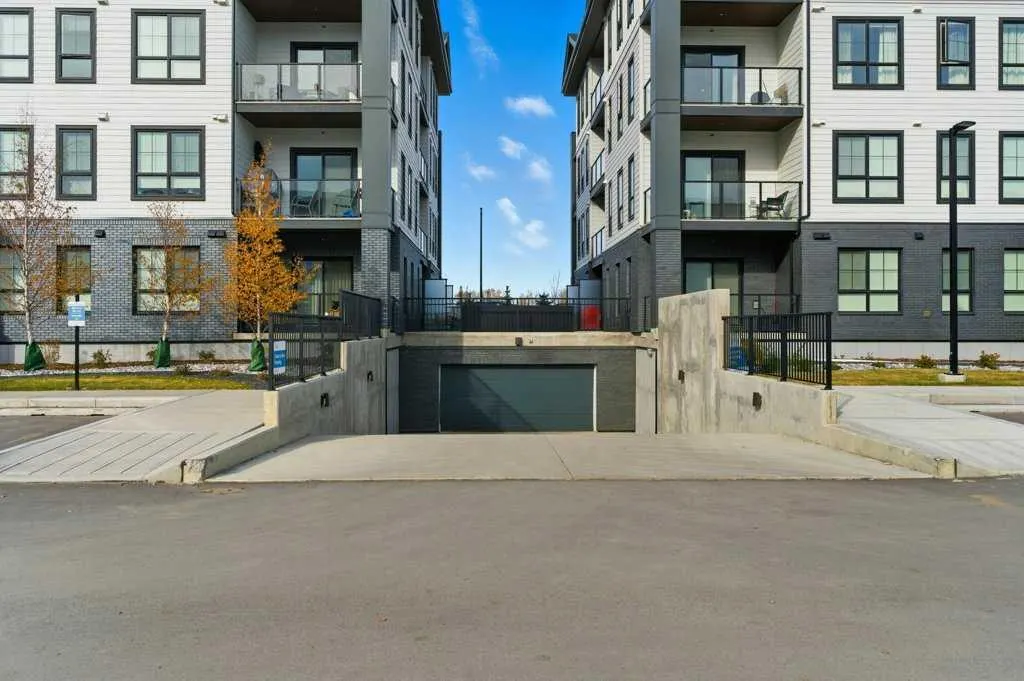 100 Banister Drive, #1107
