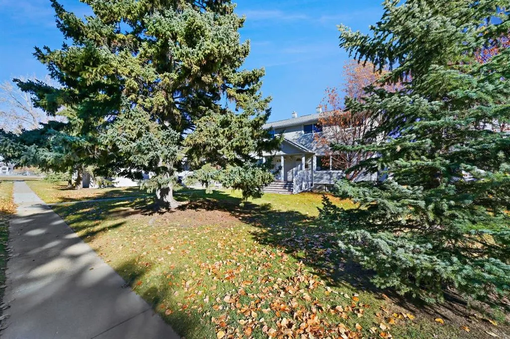 571 Killarney Glen Court SW