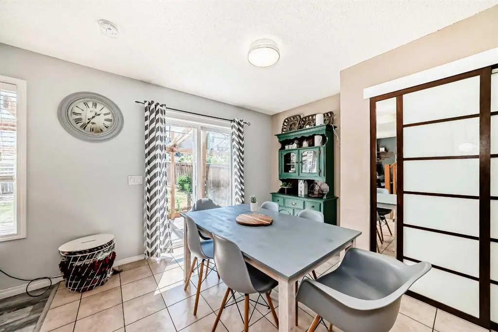 423 Morningside Way SW