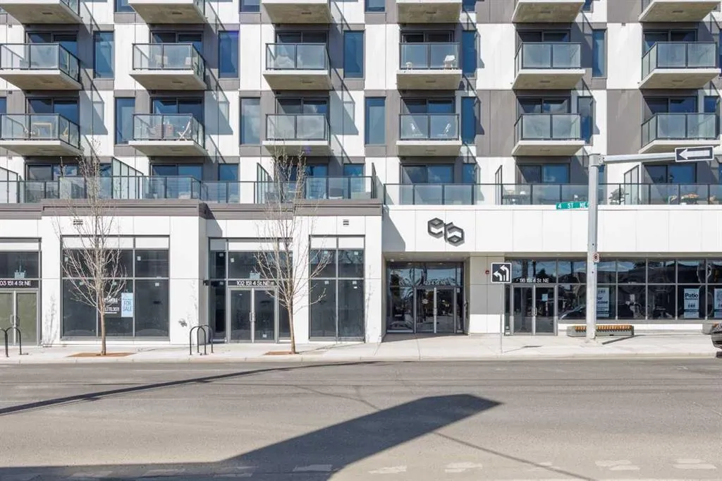 123 4 Street NE, #203