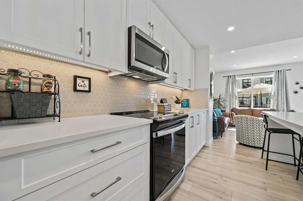 157 Les Jardins Park SE