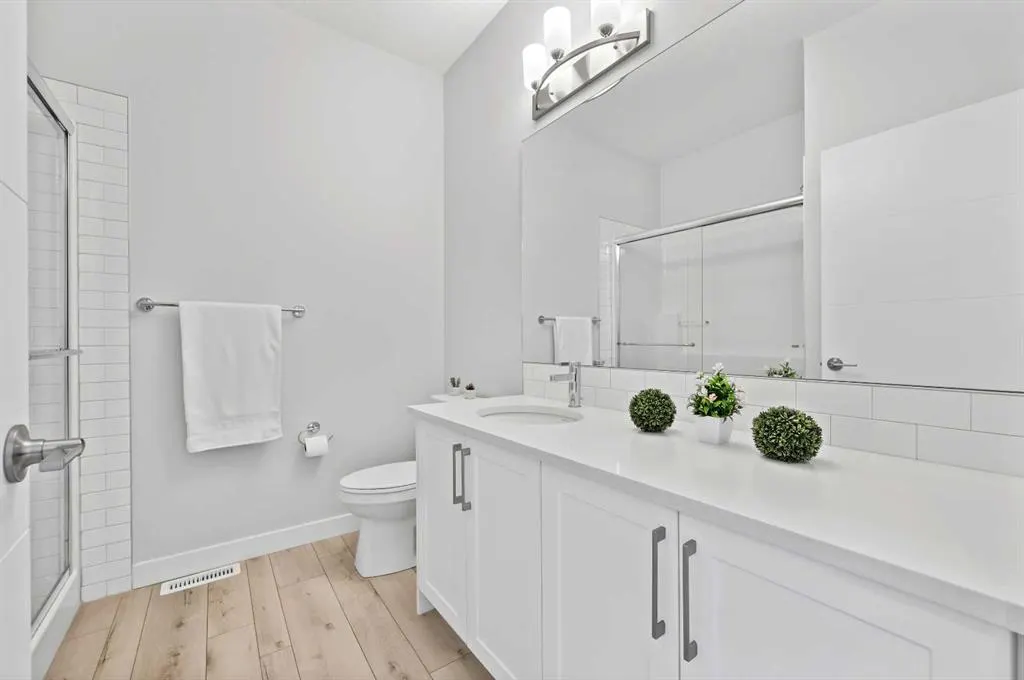 157 Les Jardins Park SE