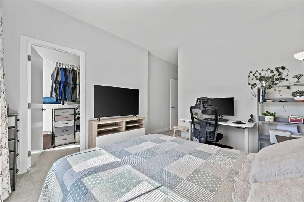 157 Les Jardins Park SE