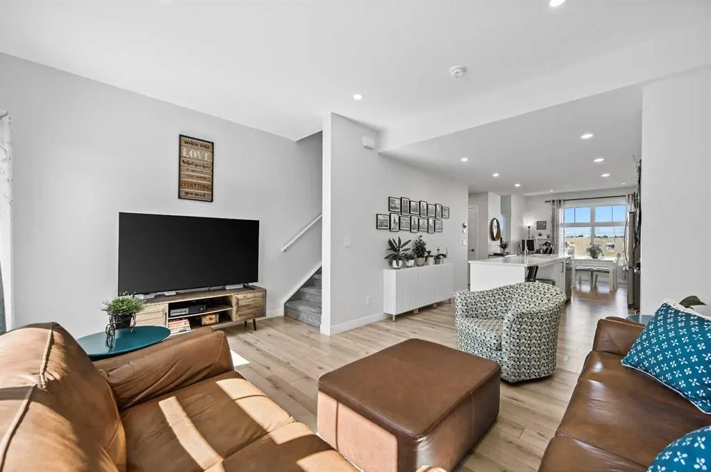 157 Les Jardins Park SE