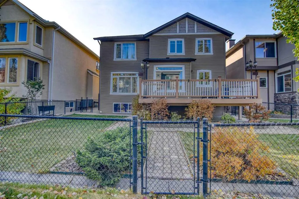 107 Panatella Close NW