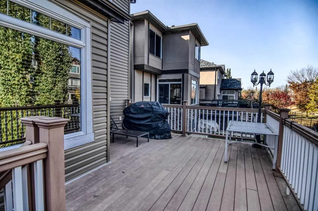 107 Panatella Close NW