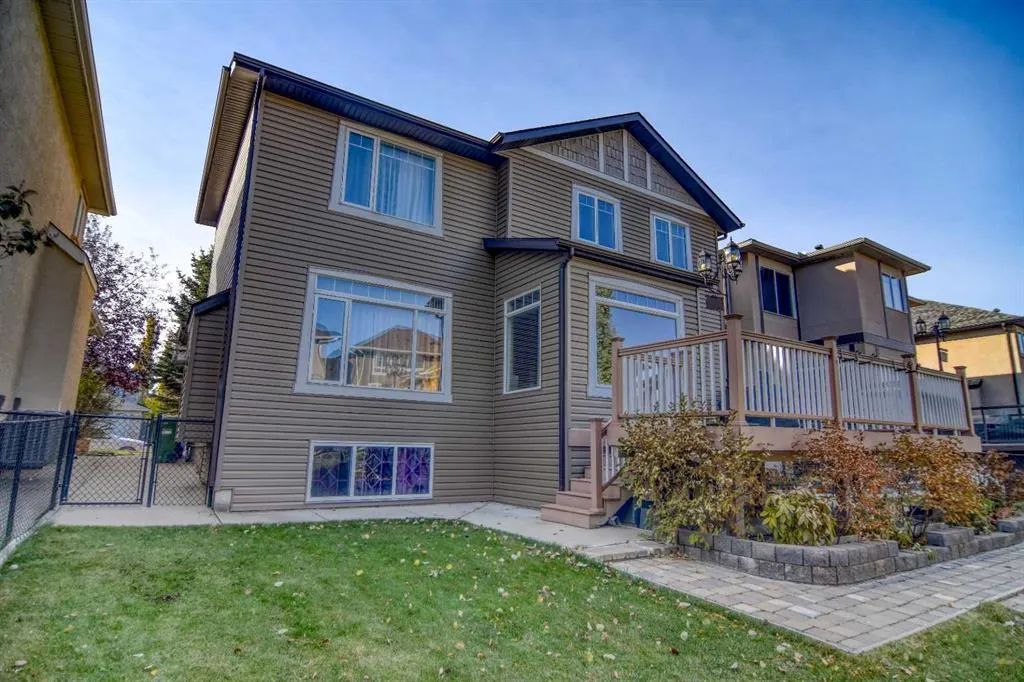 107 Panatella Close NW
