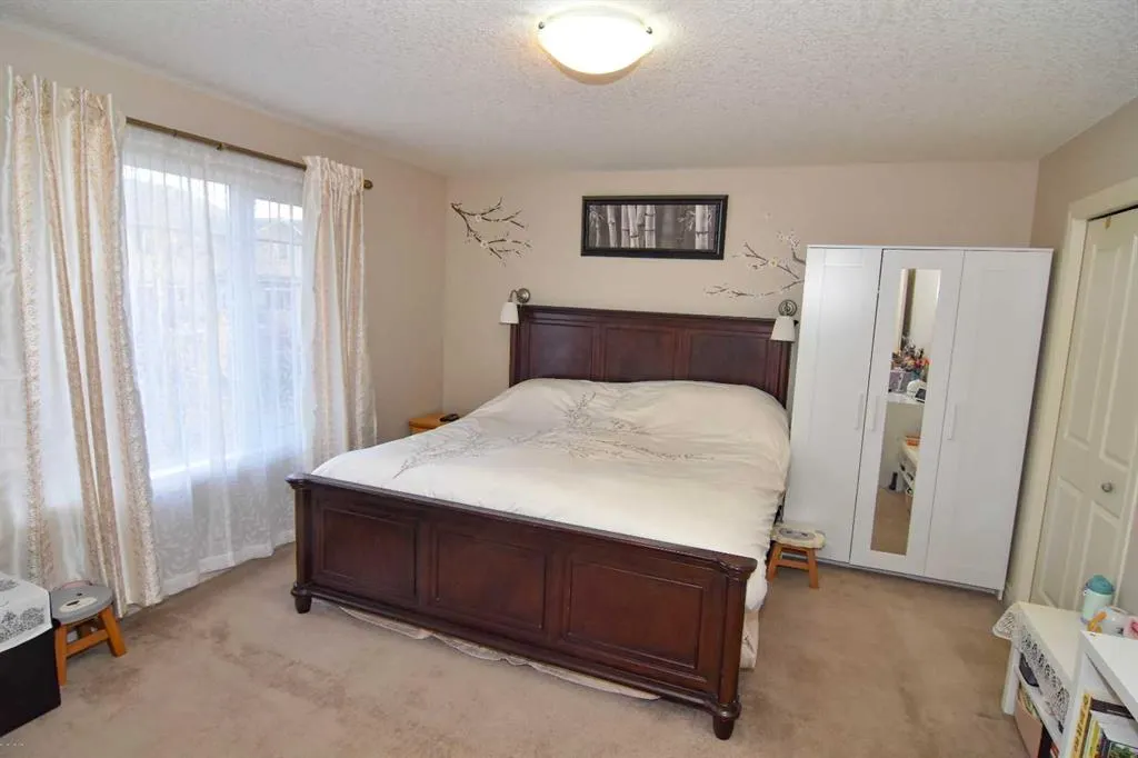 107 Panatella Close NW