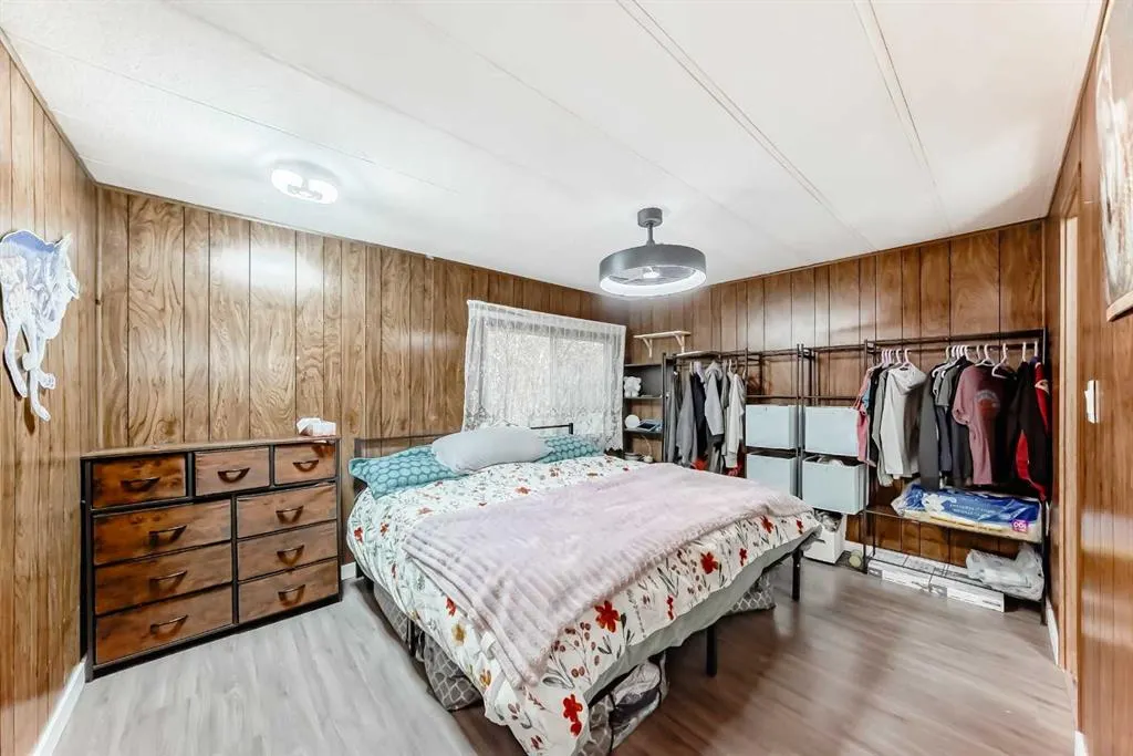 649 Main Street N, #11