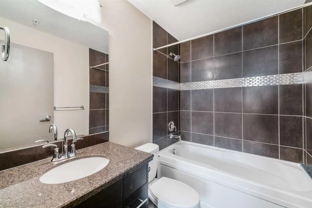 210 15 Avenue SE, #2010
